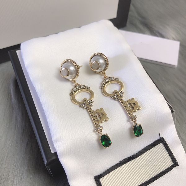 I migliori orecchini di design di lusso ciondolano per la donna Orecchini di perle scintillanti di cristallo di design Fornitura di gioielli di moda Link all'ingrossoA