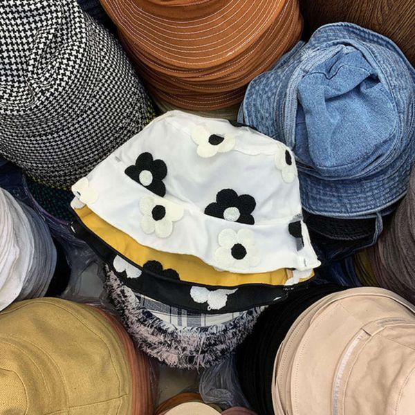 

layer fisherman's hat double with big flowers, Blue;gray