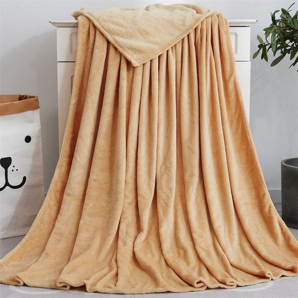

simple style summer blanket solid color flannel throw blanket soft home textile bedspread bed sheet air-conditional blankets1