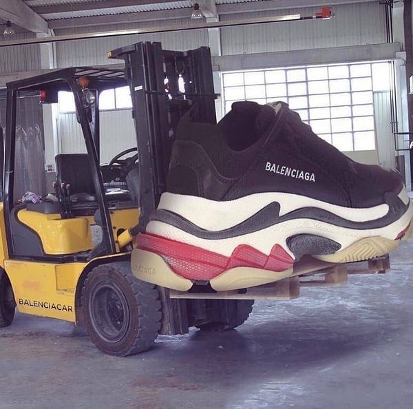 

2020 17fw balÃ¨ncÃ¬aga triple s designer shoes platform sneaker for men women black bred white green pink mens casual shoe outdoor walking