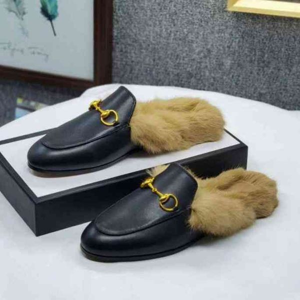 

fashion designer classic women genuine leather flat mules shoes men slippers fur metal chain loafers outdoor, Black