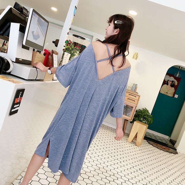 

new large women's fat mm2019 summer loose short sleeve dress wind open back split skirt 200kg, Black;gray