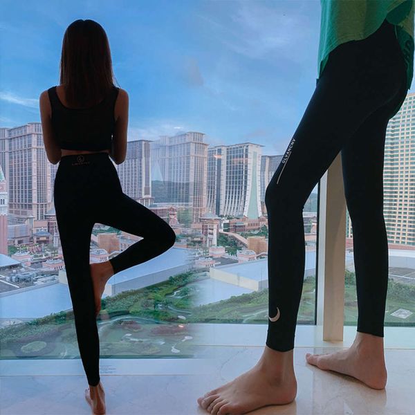 

the big size of new delivery quality productsglvancnv luminous fitness leggings, waist closing, comfortable sports bodybuilding hip lif, Black