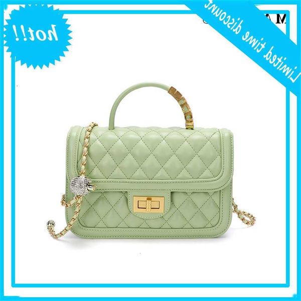 

maidudu women's 2020 new fashion wrist metal letter rhombic chain single shoulder portable messenger bag