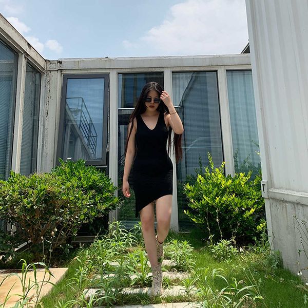 

v-neck casual women's fashion bag hip low chest tight show thin solid color dress 8551 swimsuit bandage bathing suits pad