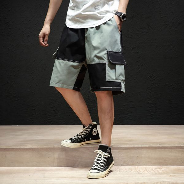 

streetwear men's breathable big pocket fashion men sweatpants patchwork casual jogger hip hop loose shorts male 2020 new