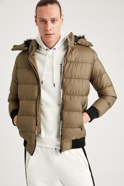 

defacto man mont-s9090az20wn, Black