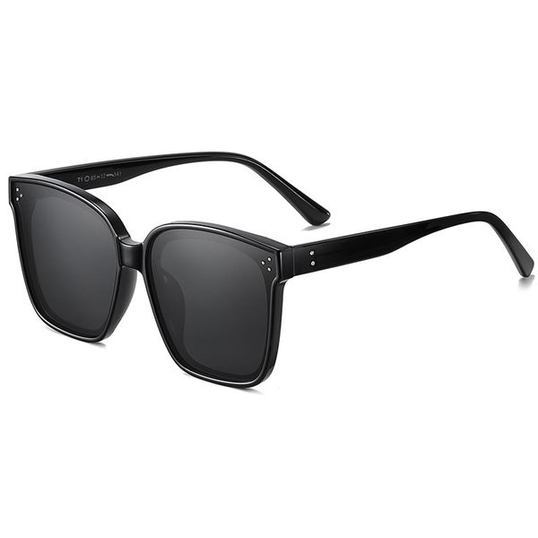 

2020 women's sunglasses cat eye polarized sun glasses polarized uv400 male goggle vintage retro classic driving for women 2233, White;black