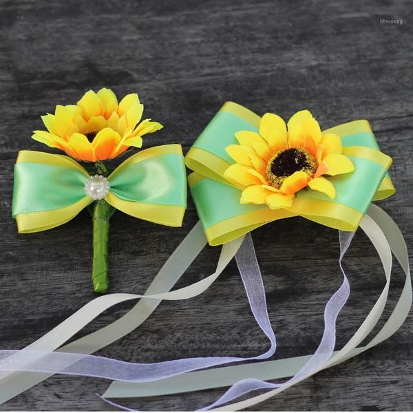 

1 piece handmade corsage wedding supplies sunflower groom boutonniere bride bridesmaid hand wrist flower artificial flower1