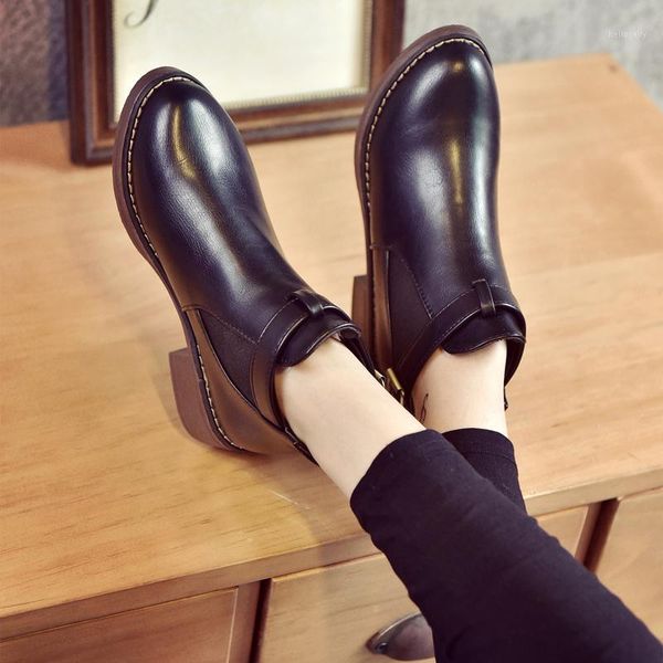 

new fall / winter thick heel student short sleeve korean version medium heel flat bottom short boots round head fashion1, Black