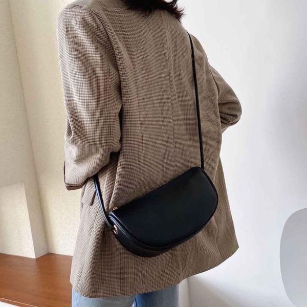 

women bag simple shoulder messenger package new small bag retro wild phone popular simple female daily bolsos mujer