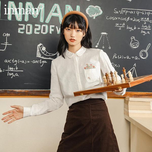 

inman 2020 autumn winter new arrival comfortable cotton and linen fresh literary flower embroidered long-sleeved shirt solid col, White