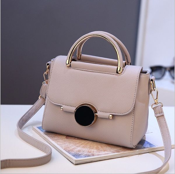 

trendy items this season woman round hardware lock handbag simple clamshell handbag small square bag recommended, Black;red
