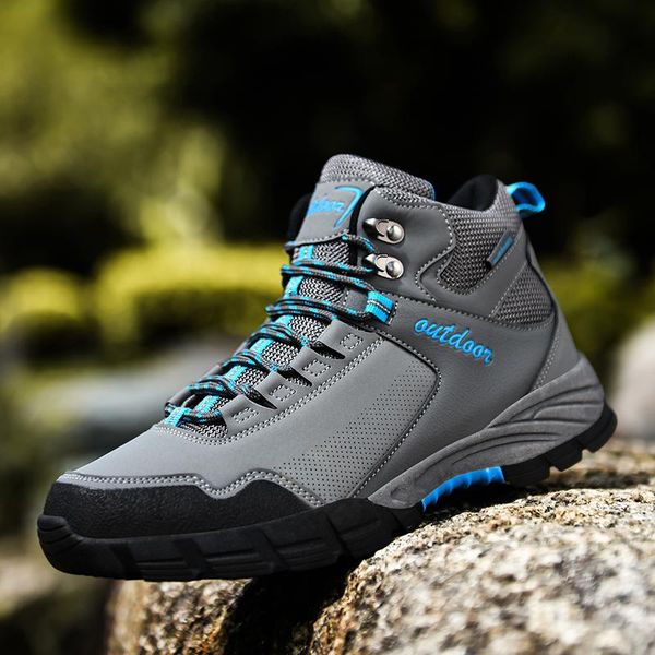 

men's autumn and winter outdoor hiking boots, outdoor large-size training sports high-shoes, plus velvet warm shoes