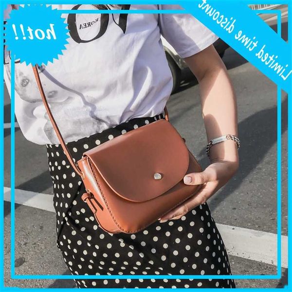 

2019 new leather satchel women's mini single shoulder literature and art small bag