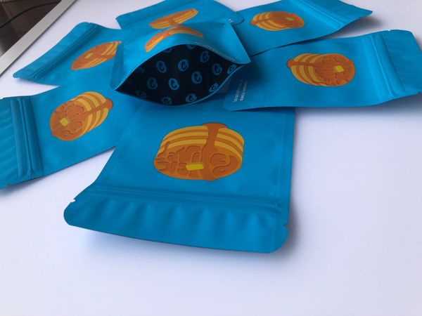 

empty bags stickers local bags hologram bag cake 3.5g blue back pan mylar and label edibles packaging bbywo bdesports