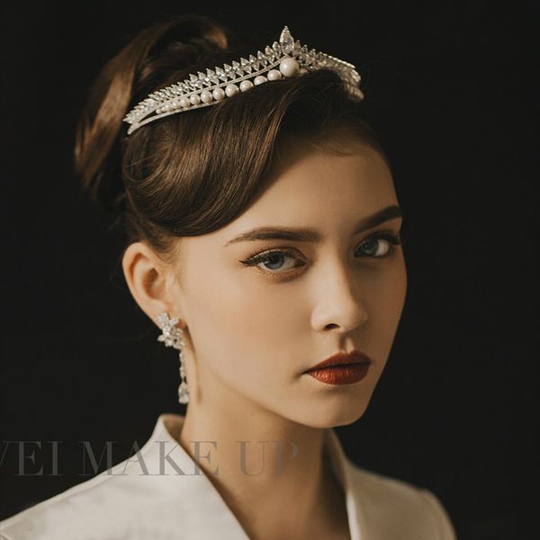 

korean bride pearl headdress simple atmosphere princess crown net red goddess hair accessories, Silver