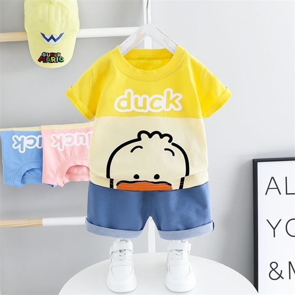 

baby boy одежда повседневные летние короткие рукава наборы мультфильм duck top + soft шорты детей открытый костюм малышей детская одежда c10, White