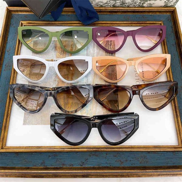 

2022 factory wholesale model fashion eye concave anti ultraviolet men's and women's fashionable sunglasses, White;black