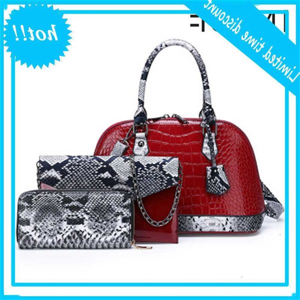 

casual large capacity handling shoulder bags women leather handbags korean fashion crocodile pattern bolso mujer