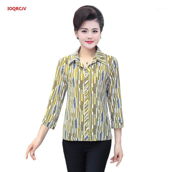 

plus size 5xl middle age women blouse 2020 summer new three quarter sleeves mother shirts blusa female thin cardigan w20061, White