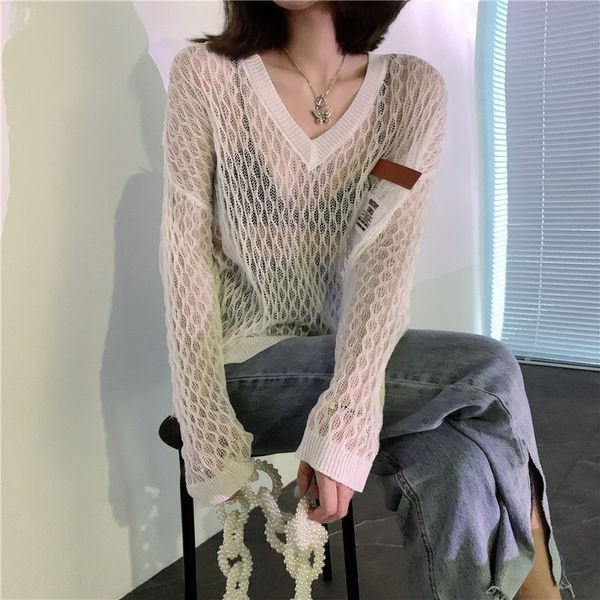 

q7tph 2020 верхний солнцезащитный крем крышку вверх v-образным вырезом льда шелка свитер для женщин рубашки новый летний тонкий длинный рука, White;black