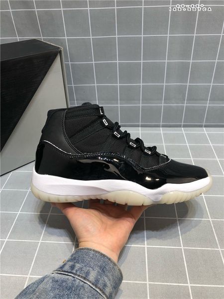 

shoes brand 11s retro jubilee silver eyelets men xi 25th anniversary black mens trainers sports sneakers, White;red