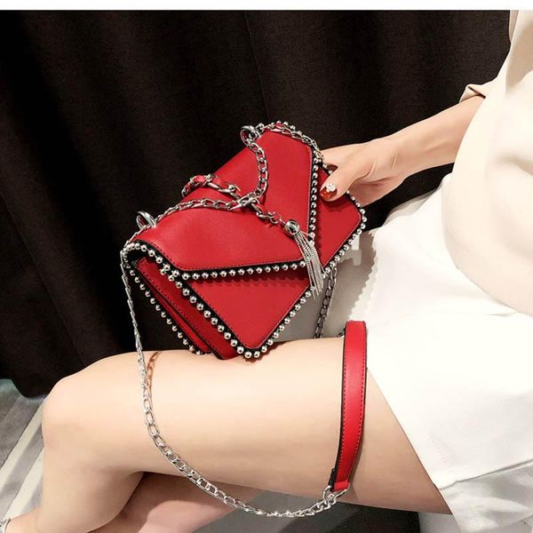 

usoul women's crossbody bags 2020 new korean rivet chain small flap beaded tassel bag fashion pu leather shoulder messenger bag