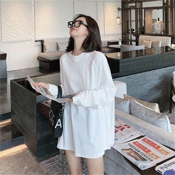 

2021 new autumn of plush and winter white girls medium length shirt from bottom t-shirt to woman yqq7