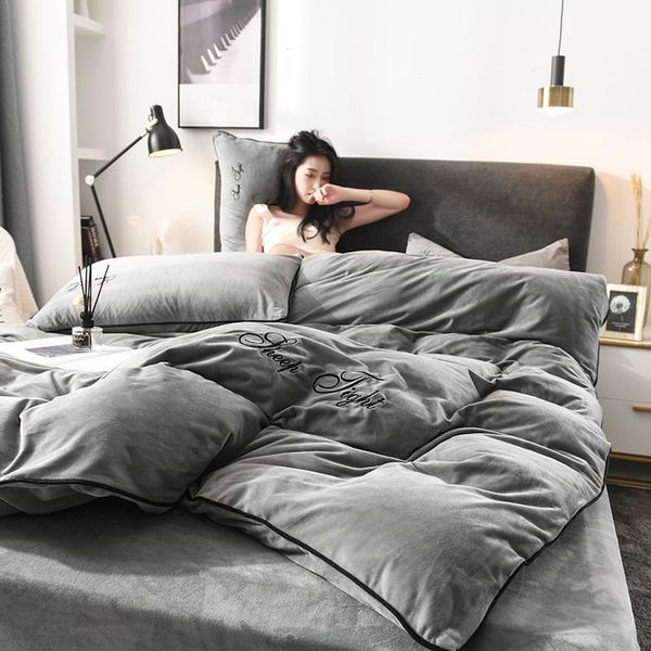 

brief style crystal velvet baby velvet thicken 4pcs duvet cover bed sheet pillowcases soft  king grey pink purple brown