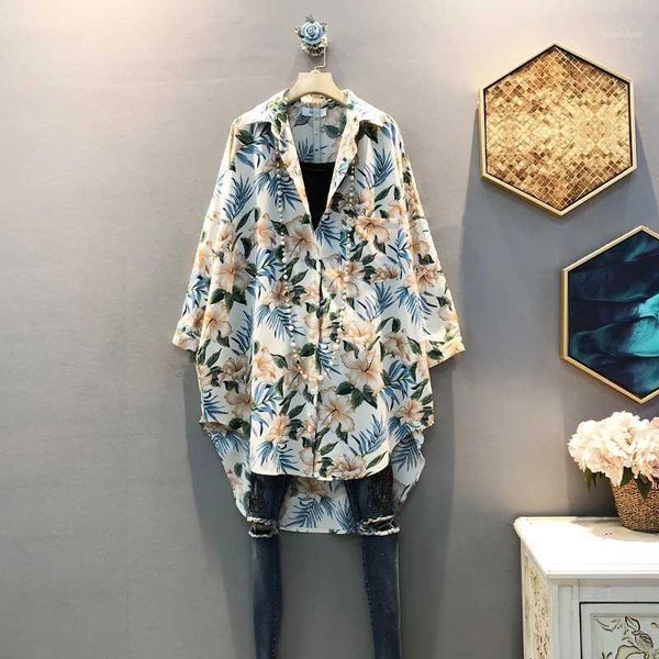 

ewq] 2020 spring summer new arrivals turn-down collar three quarter sleeve print pattern button women casual shirt long aw393001, White