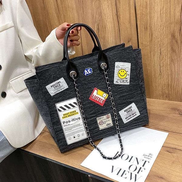 

unique bag design simple ladies handbag women 2020 new fashion large capacity canvas shoulder bag versatile stickers buttote