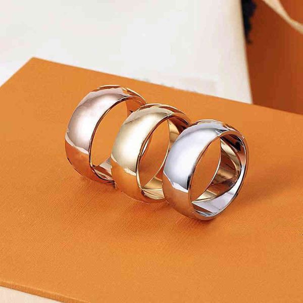 

factory outlet luxury ring men fashion designer ring wholesale band gold silver rose gold stainless steel ladies boy friendship simple jewel, Golden;silver