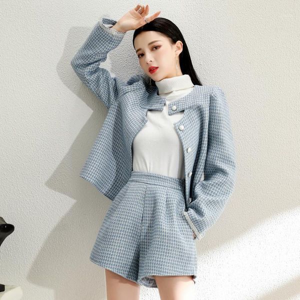 

jsxdhk women tweed shorts set autumn winter o neck plaid pearl button jacket coat + woolen wide leg shorts suit two piece set1, Gray