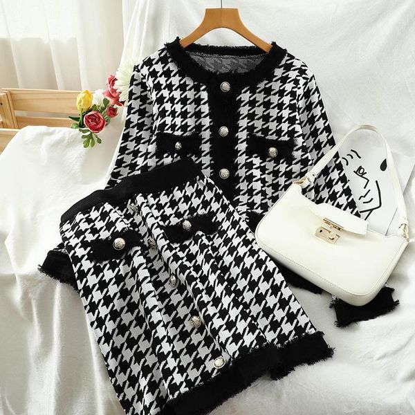 

women's tracksuits 2021 vintage fashion houndstooth sweater + bag hip skirt plaid two-piece suit tz6441, Gray