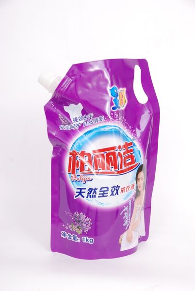 

strong decontamination, safe care, natural freshness, laundry detergent bag 1kg