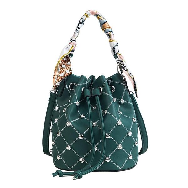 

2020 autumn and winter new forest fishing net bag rivet single shoulder all-match messenger bucket female bag