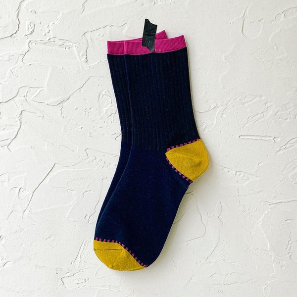 

women's autumn new ins style fashionable color contrast stitching casual cotton socks versatilestyle mid tube cotton socks nnj3c, Black