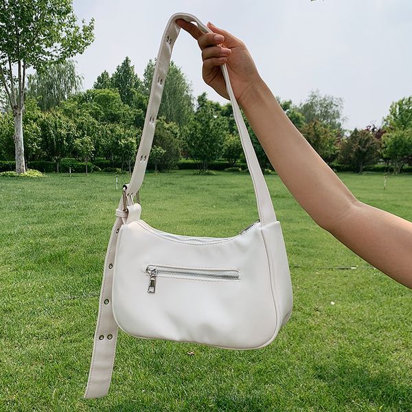 

casual women shoulder bags designer wide strap handbags luxury leather crossbody bag lady baguettes purses female small sac 2020 c1016