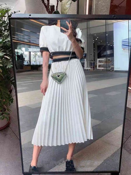 

two piece dress women pieces hoodies tracksuit with letter pattern sweater and pants set terry fashion style outwears for lady pleated botto, White