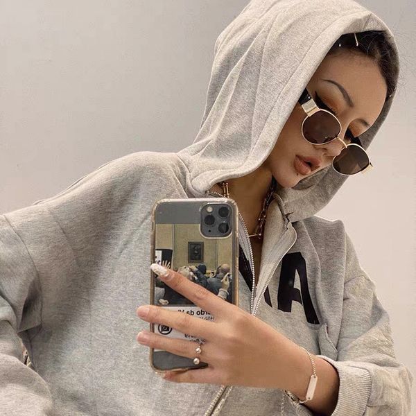 

new sunglasses in chao street, beat voice, red, the same glasses, tiktok, korean sunglasses, White;black