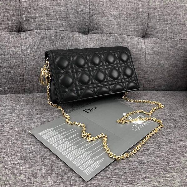 

a32 new women's one-shoulder bag 7a high-end custom quality fashion style hardware metal accessories with non-detachable long shoulder