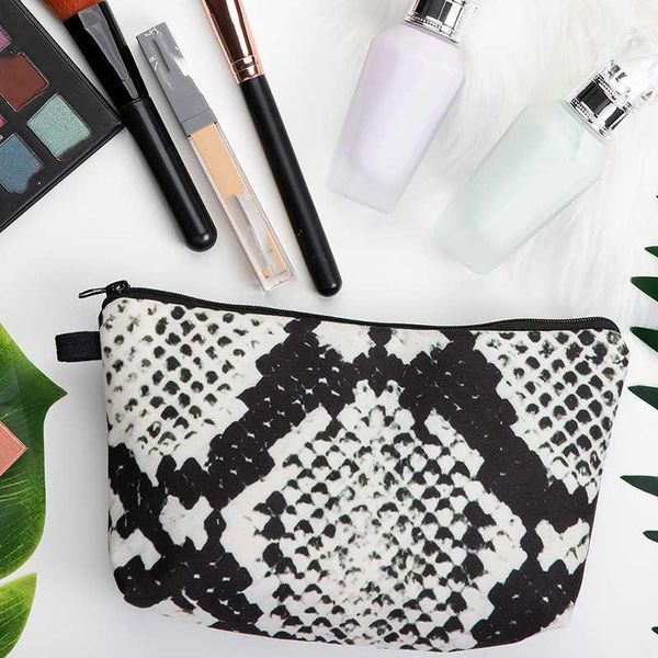 

women outside dating women fashion makeup bag printing serpentine cosmetic bag organizer multifunction beauty1