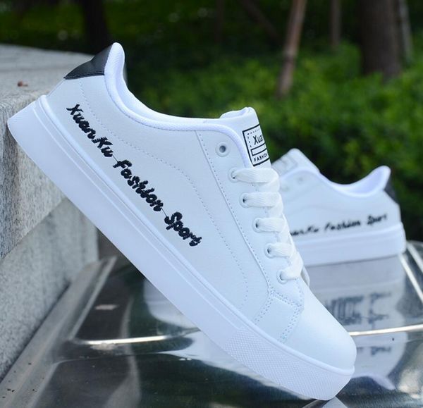 

мужчины кроссовки 2020 white spring new comfort мужской кожа супер спортивная обувь идущие boys school вулканизированной chaussure homme, Black