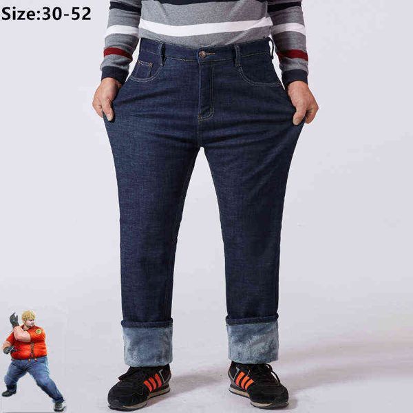 Мужские джинсы джинсовые джинсовые высокие талии зимний флис свободные брюки классические синие эластичные негабаритные 44 46 50 52 плюс мужская одежда брюки G0104