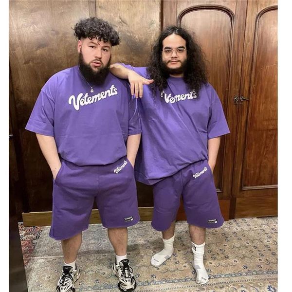

new arrived oversize vetements t-shirt men women 1:1 vetements tee hip hop loose vetements purple t-shirts, White;black