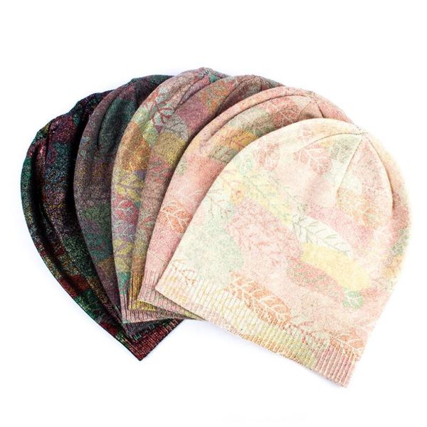 Berretti in cashmere abbronzante delle nuove donne Cappello Cappelli lavorati a maglia in lana primaverile casual Cappellino da donna slouchy con stampa a colori metallizzati