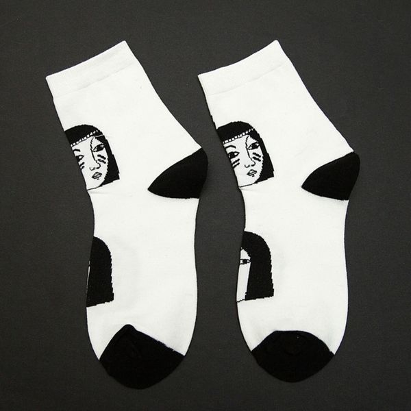 

gwevb autumn new black and white portrait funny personality classic 65m6g women's street sports versatile cotton socks cotton socks str