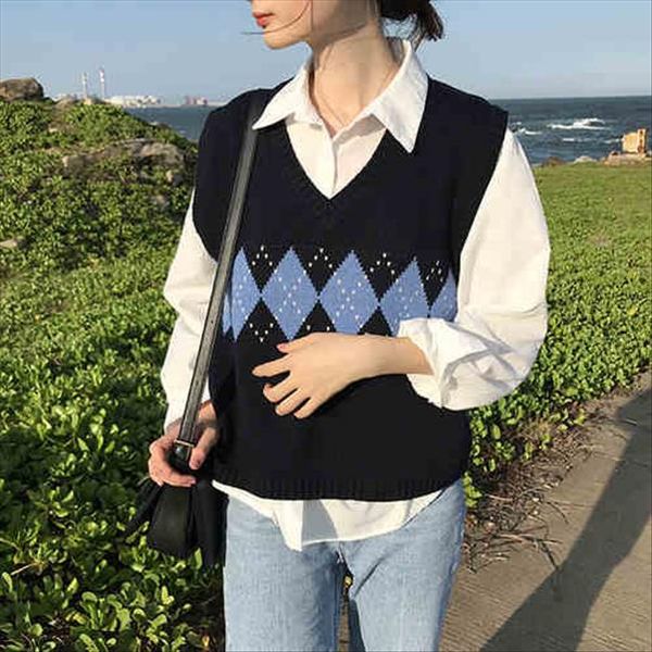 

women sweater vest autumn 2020 korean style vintage geometric argyle v neck sleeveless pullover knitted woman sweaters t360, White;black