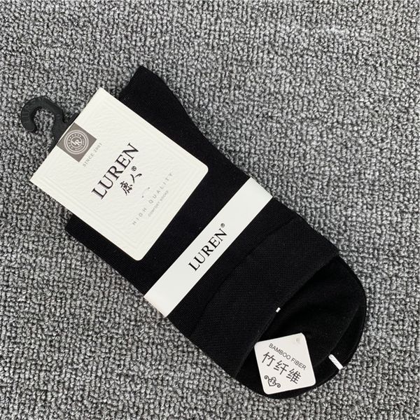 

bihjh 7026 luren and bamboo medium fiber hose casual color business solid men's socks four seasons men's medium waist socks x2ixi, Black